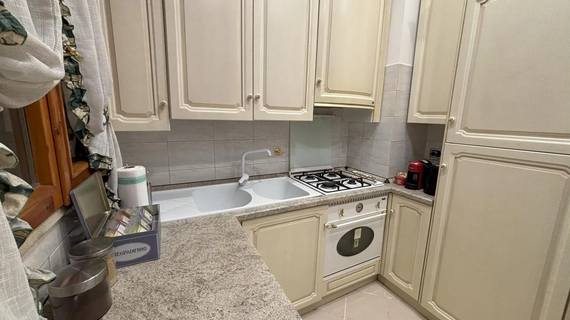 Ai Quattro Cantoni Rome Apartment