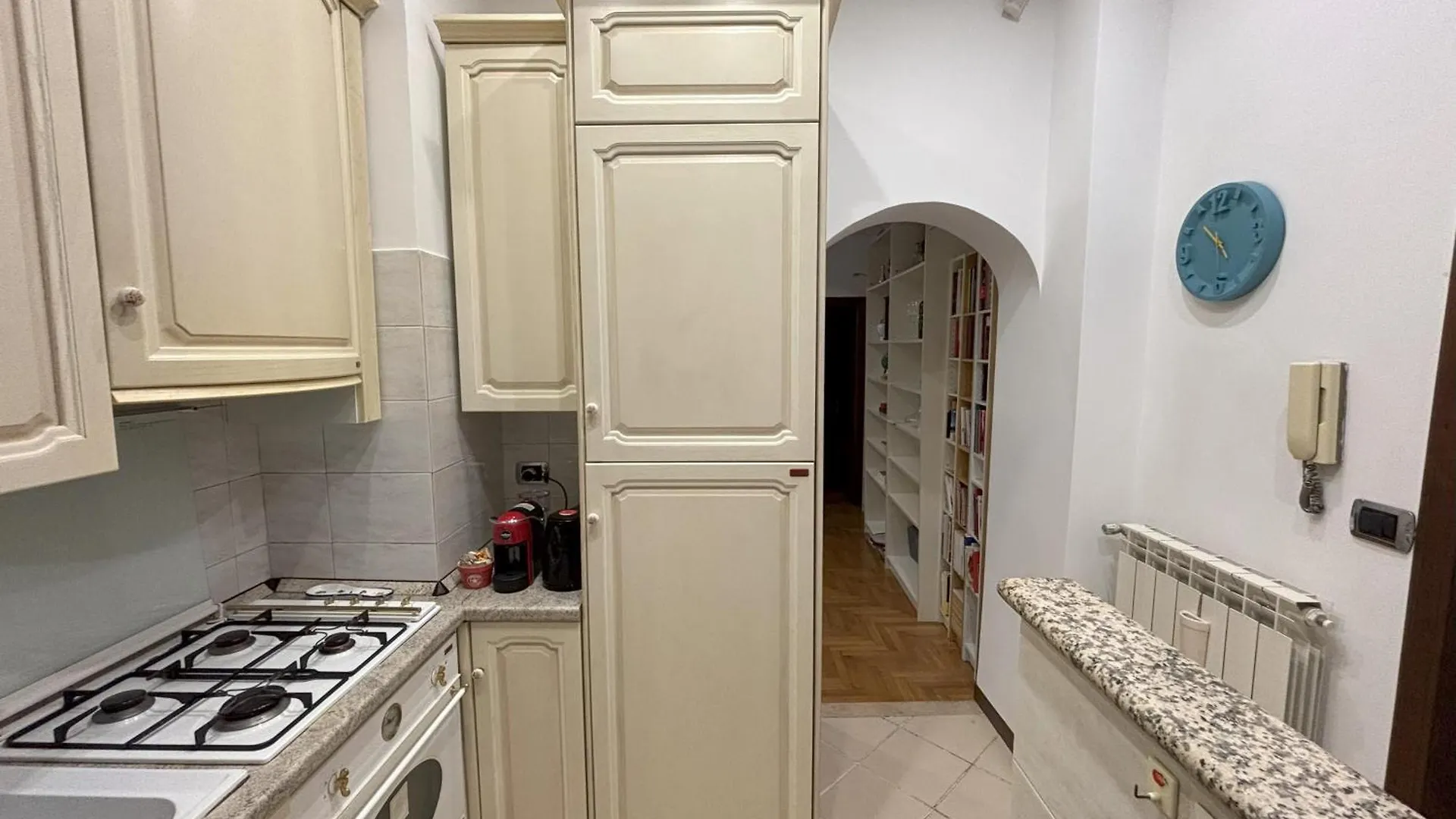 Apartment Ai Quattro Cantoni Rome